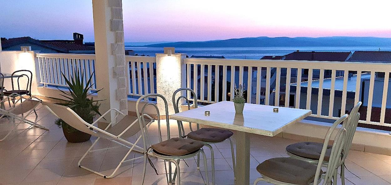 Apartments Villa Bonaca Baška Voda Zimmer foto