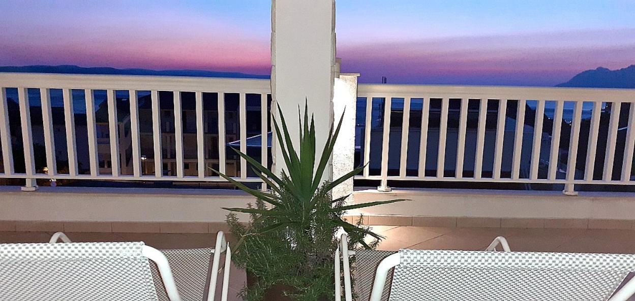 Apartments Villa Bonaca Baška Voda Zimmer foto